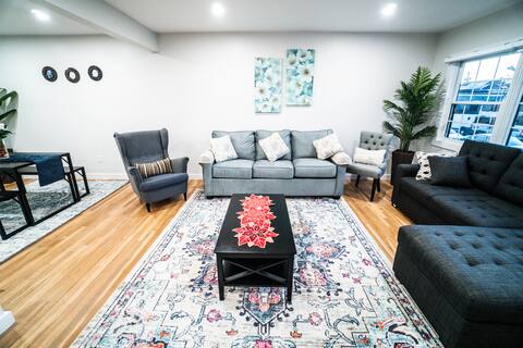 3-Bedroom Newly Modernized Apt