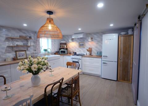 The Flower Garden Farmhouse