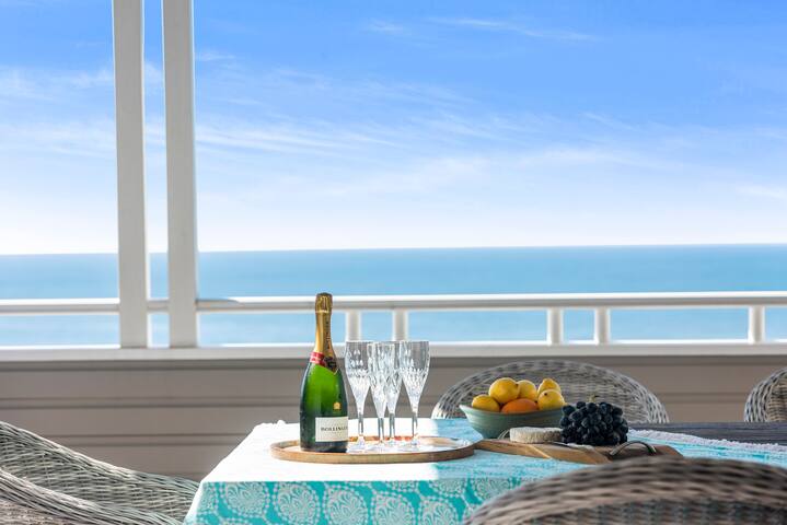 Luxury Beach House/Retreat/Beach gallery image 3