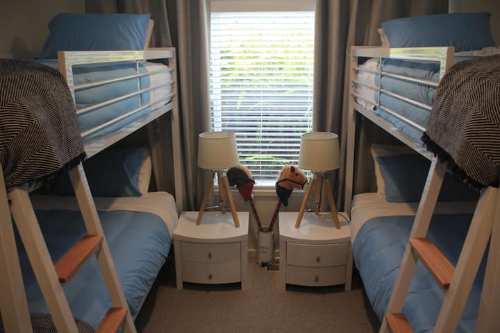 מיטות יחיד זוגיות קינג סייז