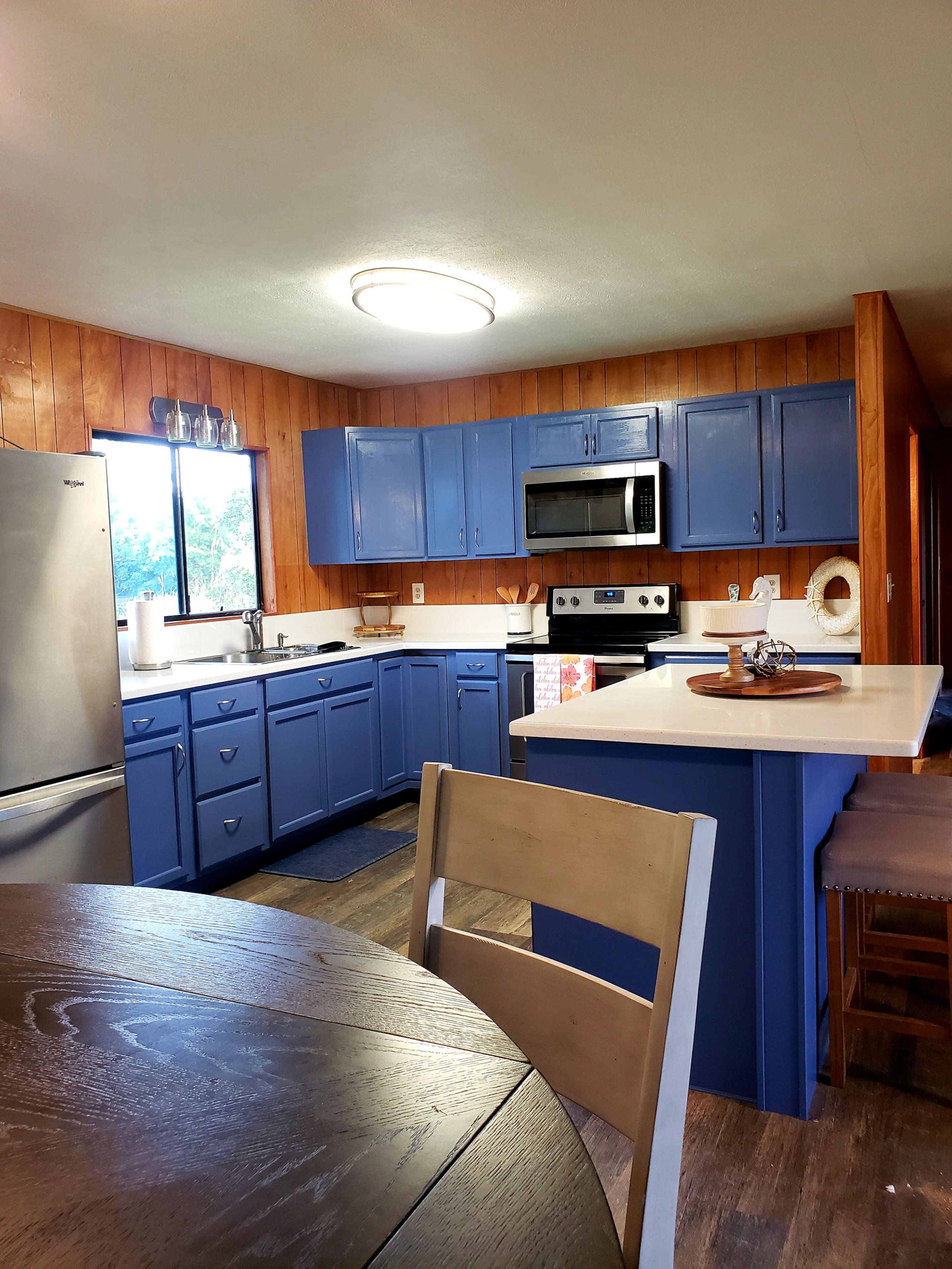 Home in Keaau · ★4.99 · 3 bedrooms · 5 beds · 2 shared baths - Image 10