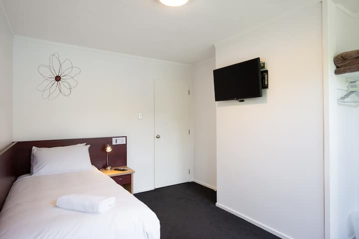 Spálňa 3: s jednolôžkom v mestskom dome A