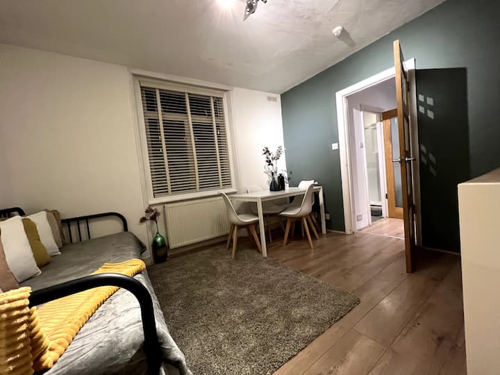 Great 1 Bed Flat London/chiswick For 4 People - Londres