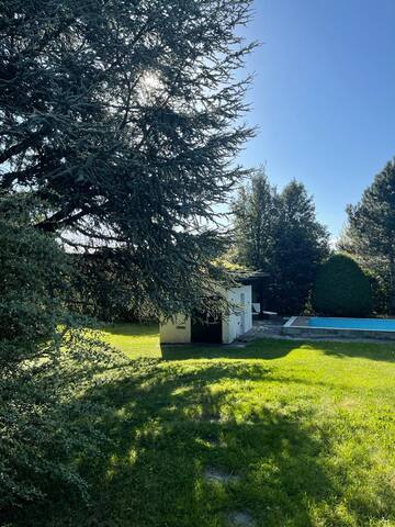 The Lake House gallery image 3