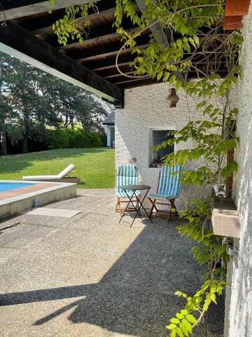 The Lake House gallery image 4