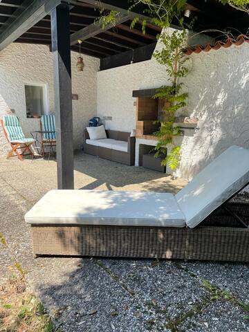 The Lake House gallery image 2