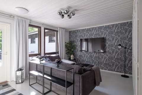 A cozy retreat with fireplace and sauna