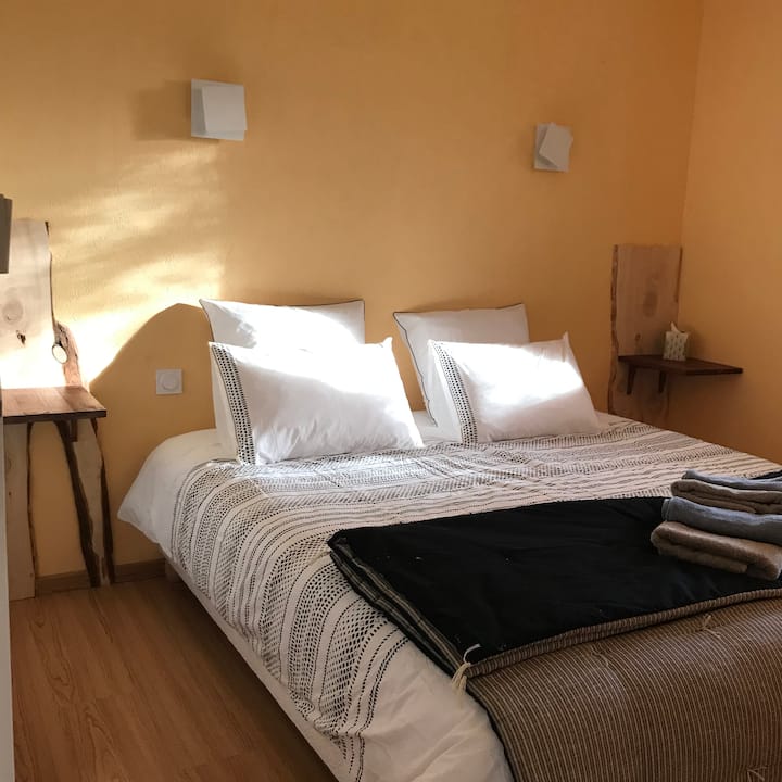 Dhomë Gjumi 3