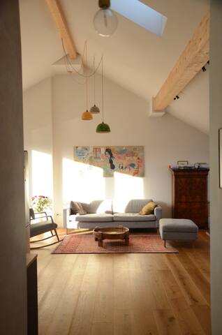 Berlin Mitte: Dachgeschoss mit großer Terrasse gallery image 4