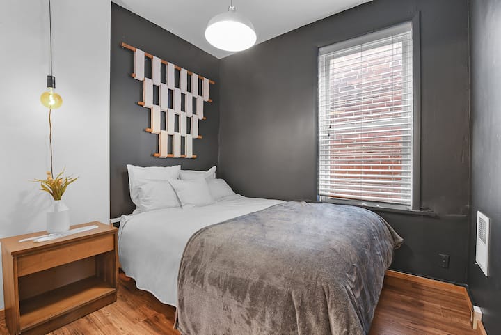 غرفة النوم 2