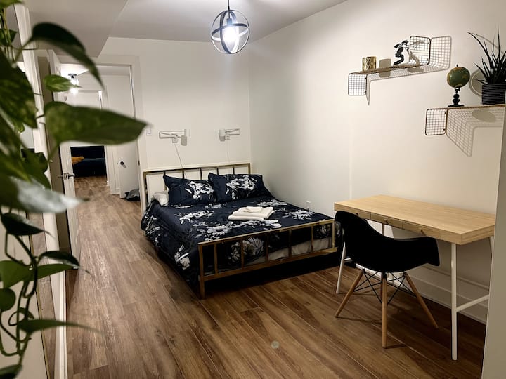 Brockton Basecamp - Toronto