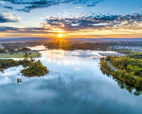 Twin Creeks Resort managed Airbnb listing 1
