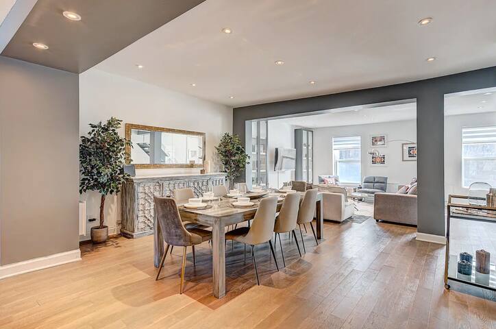 MTL Townhouse- 3 bdr in the heart of the city gallery image 4