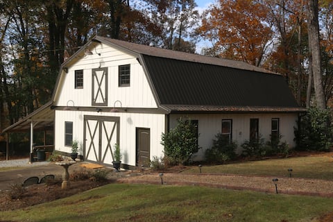 Unique Retreat - Escape & Enjoy The Great Outdoors