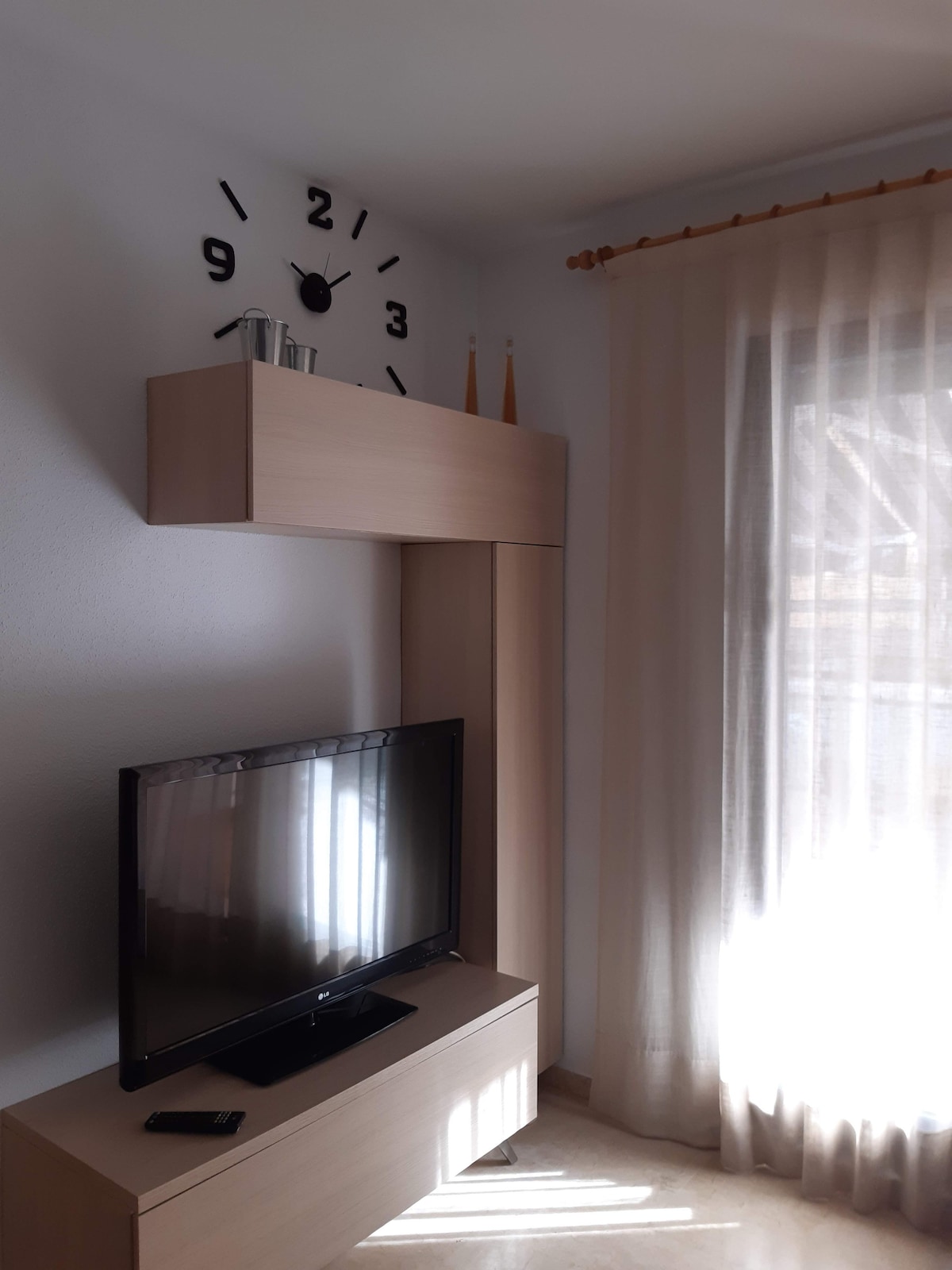 Airbnb performant: Apartment in Playa Daimus à Daimús