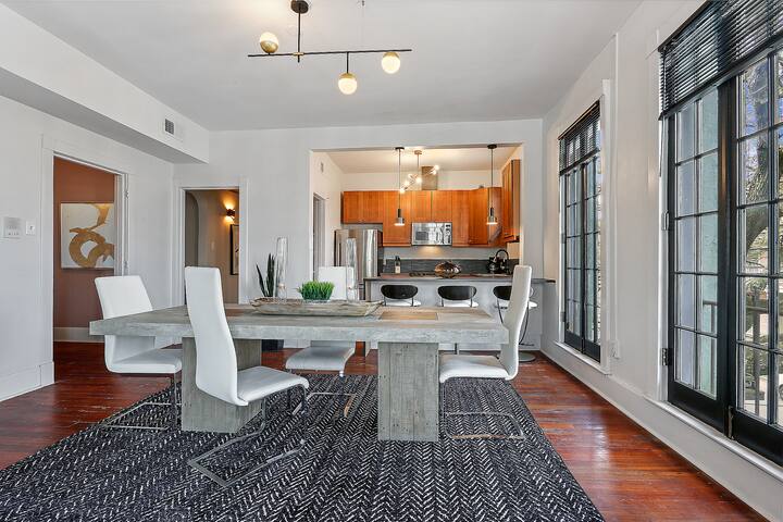 New Orleans 6BR Retreat: Cook, Play, Relax gallery image 4