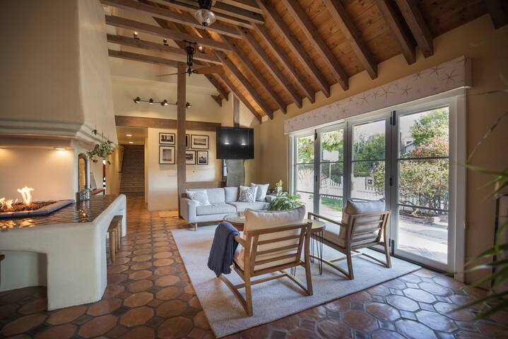 Coastal lifestyle Beach House gallery image 4