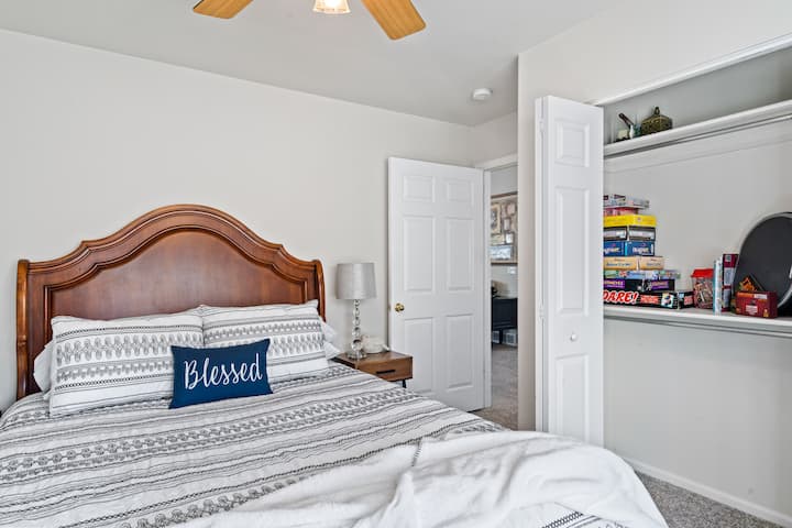 غرفة النوم 2