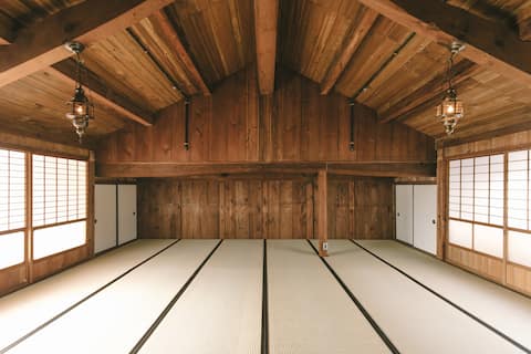 Wakayama Kumano.Wood stove and 18 tatami mat bedroom "Family-friendly room"