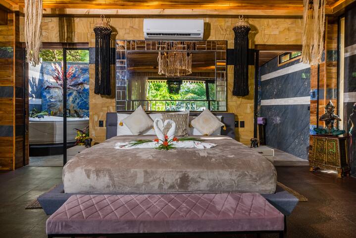 Presidential Ocean View Bungalow