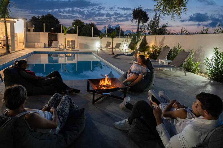 Villa Myrto heated pool 1 km from beach gallery image 4