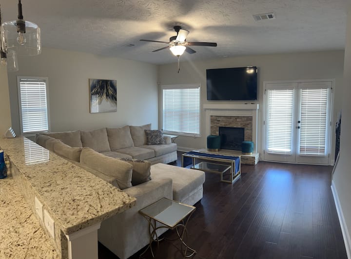 Just Built Brand New Spacious Modern Home! Houses for Rent in