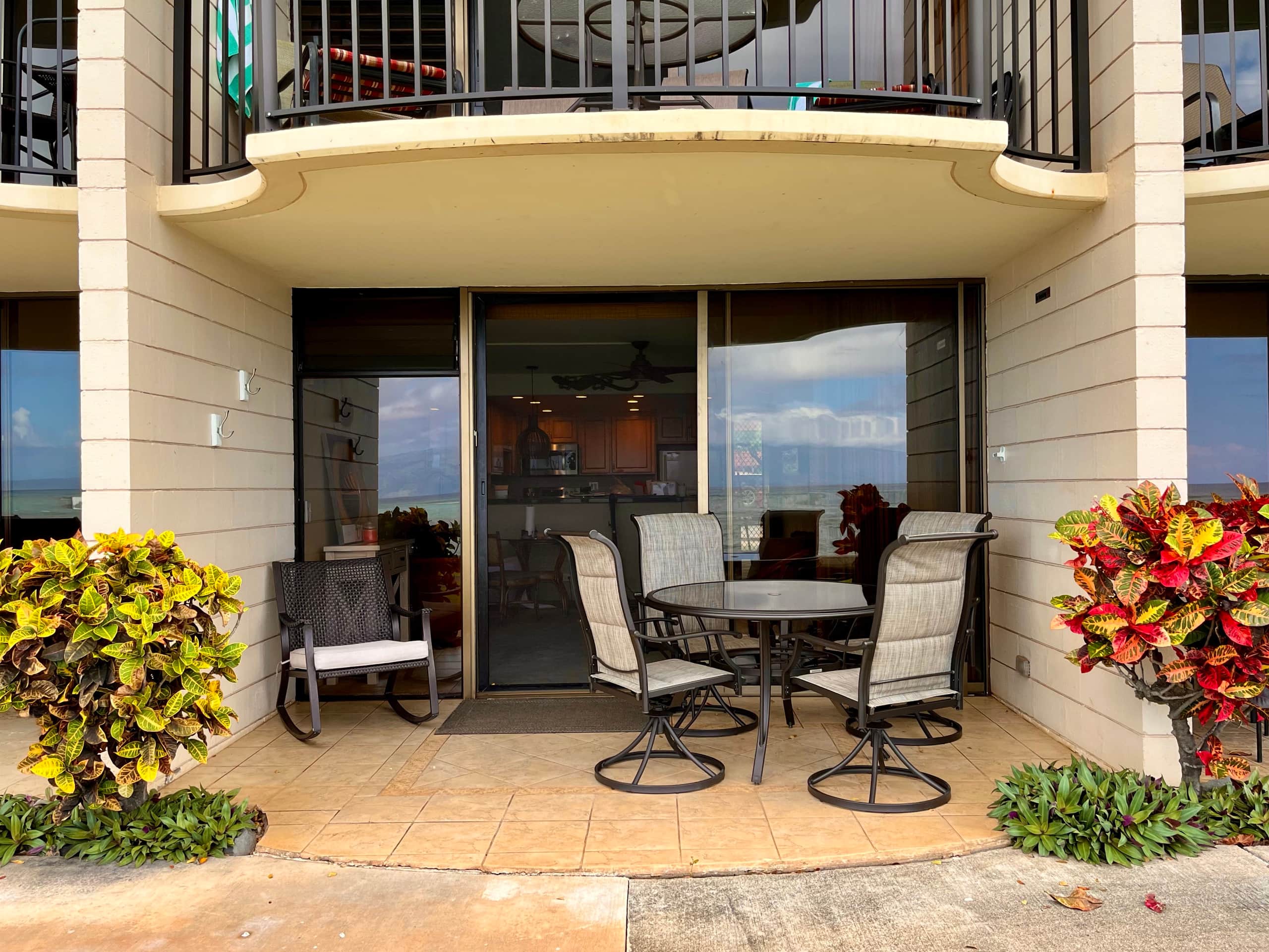 Condo in Lahaina · ★4.92 · 1 bedroom · 2 beds · 1 bath - Image 26