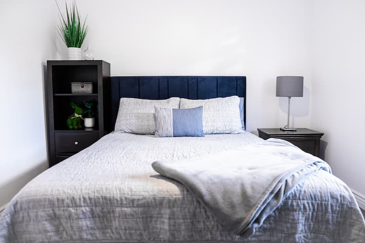 卧室2 -标准双人床