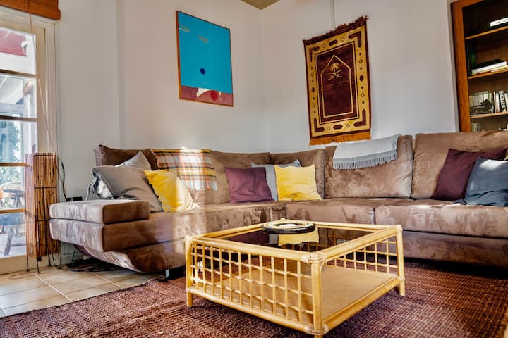 3-bdr Penthouse W/ Panoramic Nicosia View - Nicosia