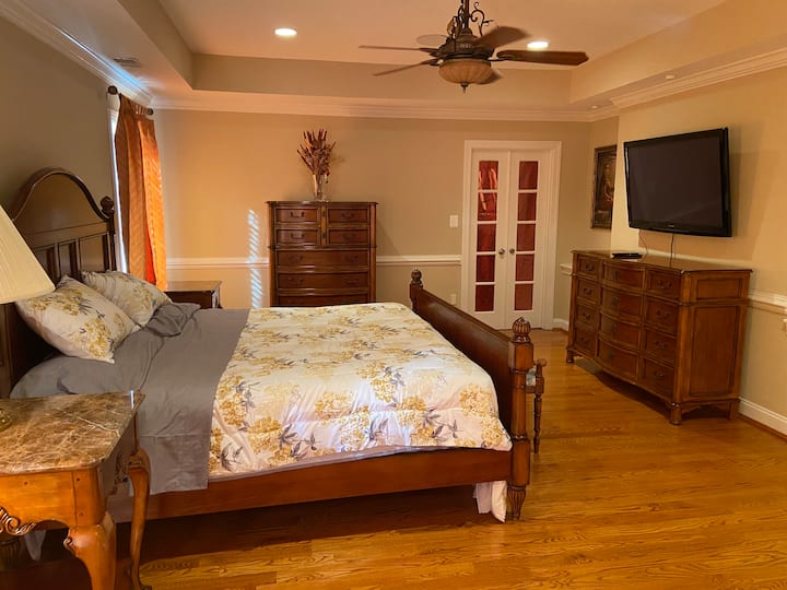 Главна спалня