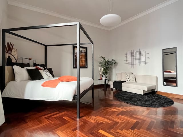 Maison Caesar – Exclusive Apartment [115 m2] gallery image 2