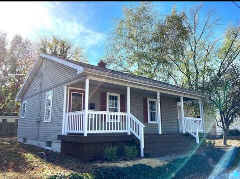 Cozy Two Bedroom Home