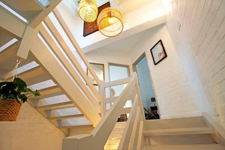 Tree Tops Beach House gallery image 4