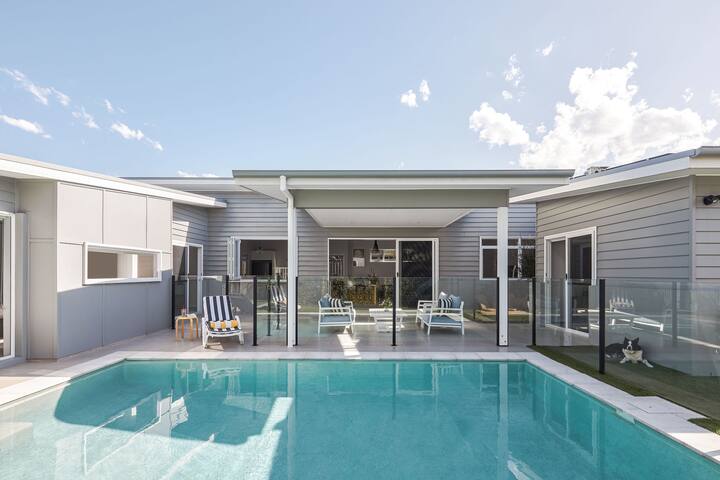 Family Beach House Casuarina