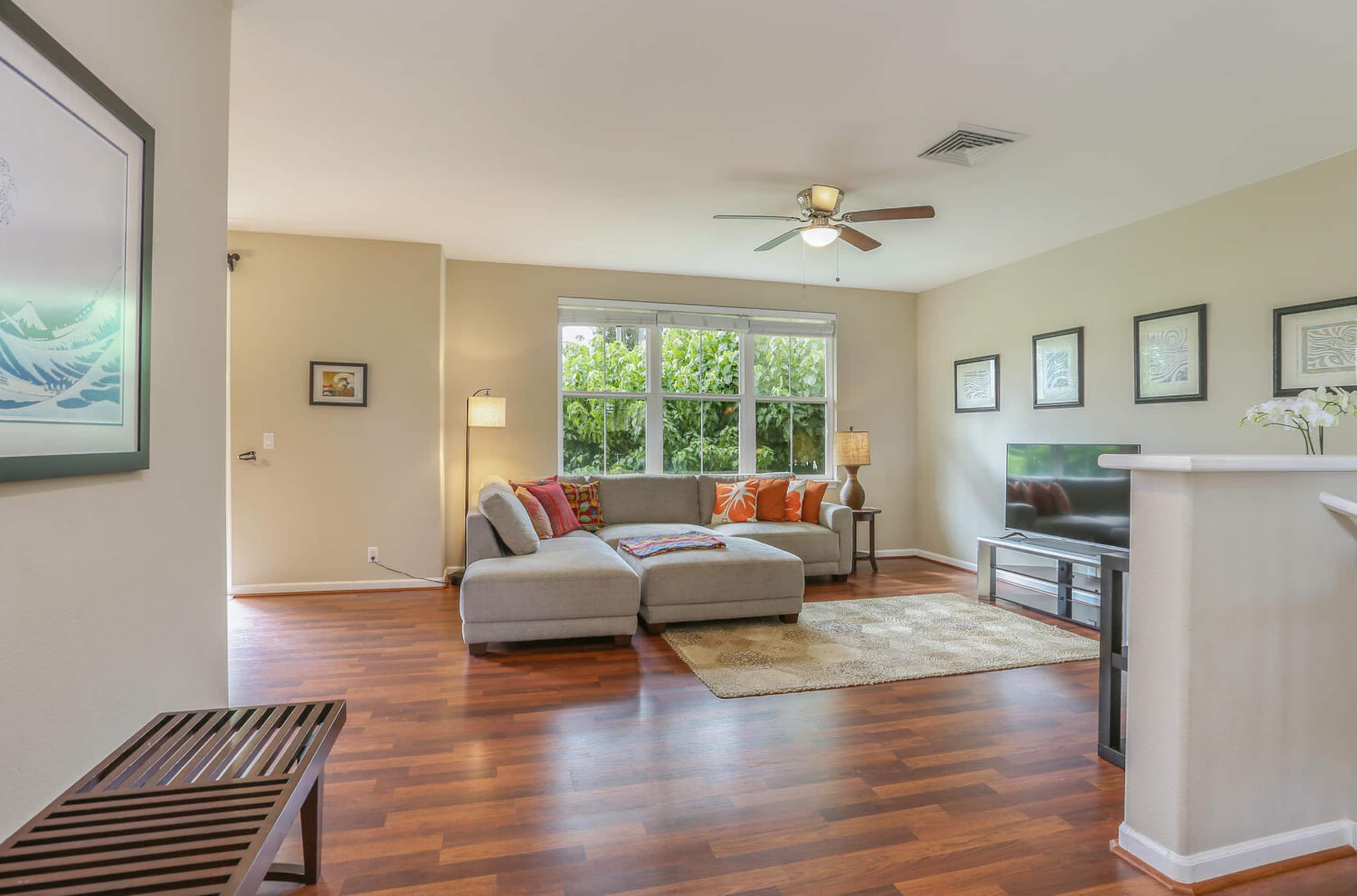 Townhouse in Princeville · ★4.92 · 3 bedrooms · 4 beds · 2.5 baths - Image 2