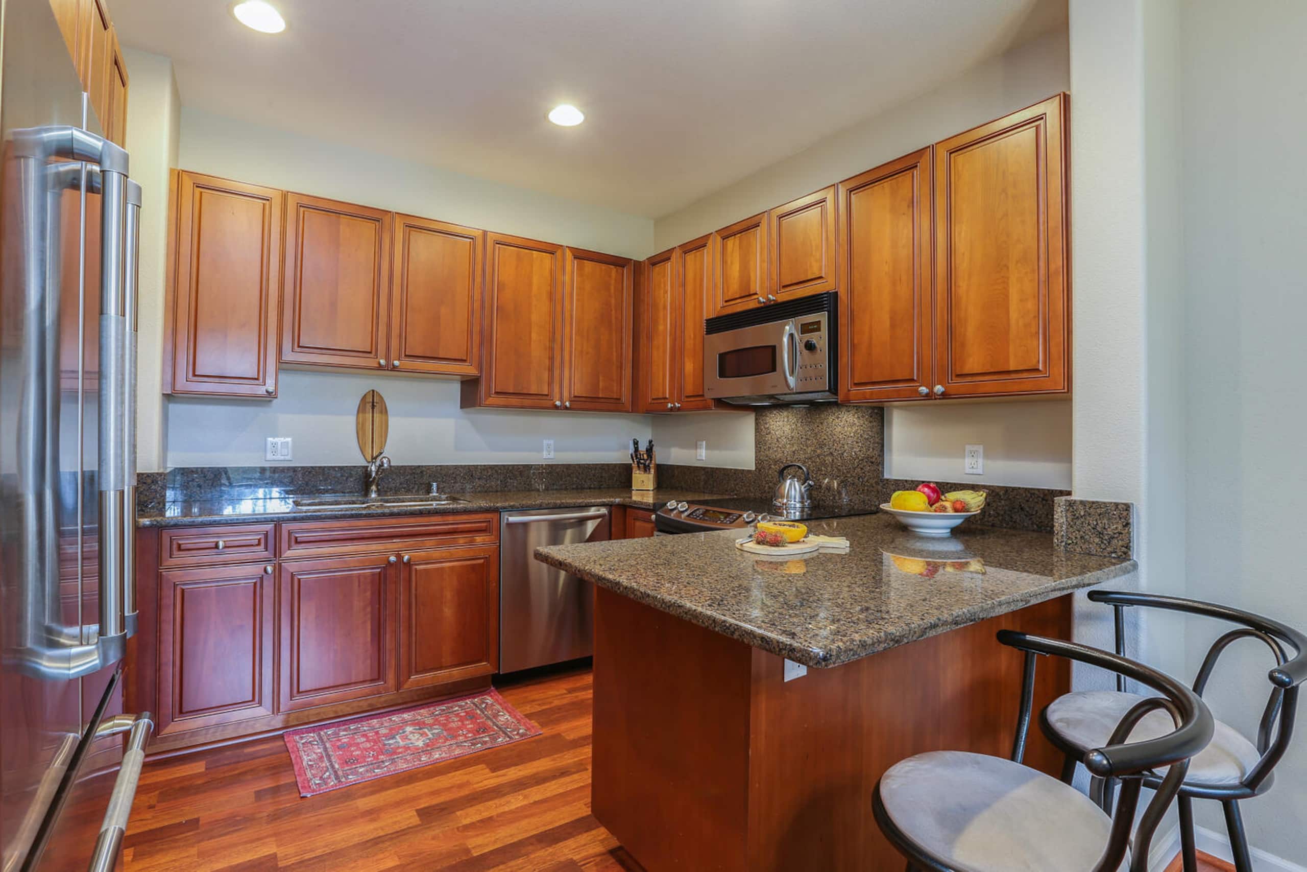 Townhouse in Princeville · ★4.92 · 3 bedrooms · 4 beds · 2.5 baths - Image 4