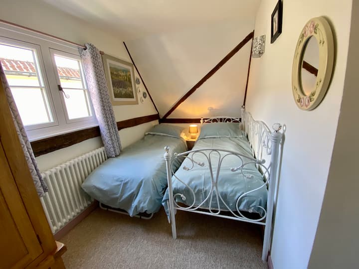 A trundle bed is available for an extra guest.  (Please message to request).