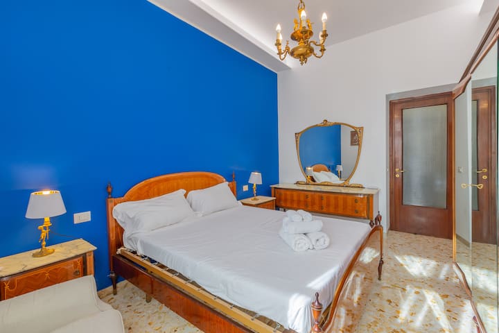 Rome high floor for 8 people