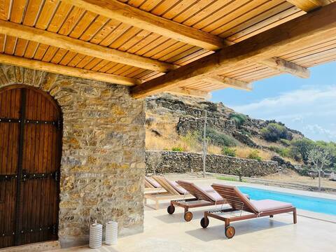 Kythnian Retreat