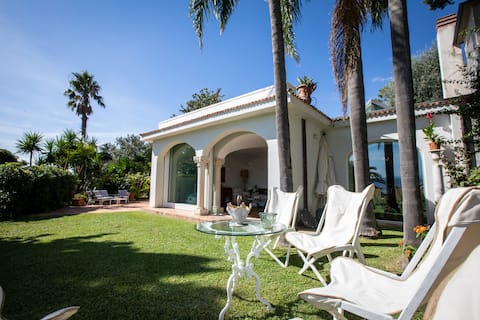 Villa il Poggio swimming pool seaview Amalficoast