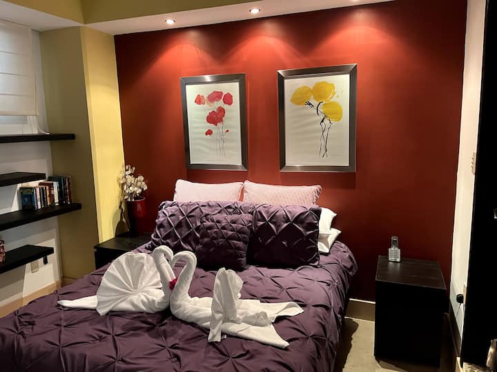 Chumba cha kulala (Kitanda cha Malkia)