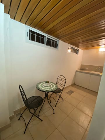 listing_image