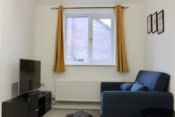 Modern 1br Guest Lodge • Free Parking • Near Lgw - Crawley