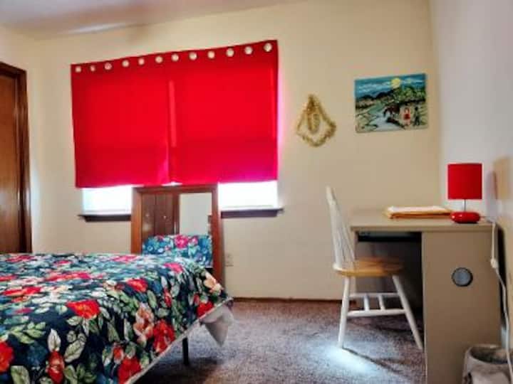 ห้องนอนด้านหลัง