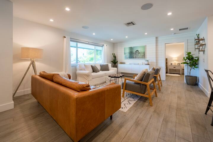 Harbour Inlet Villa – book Thanksgiving now! gallery image 5