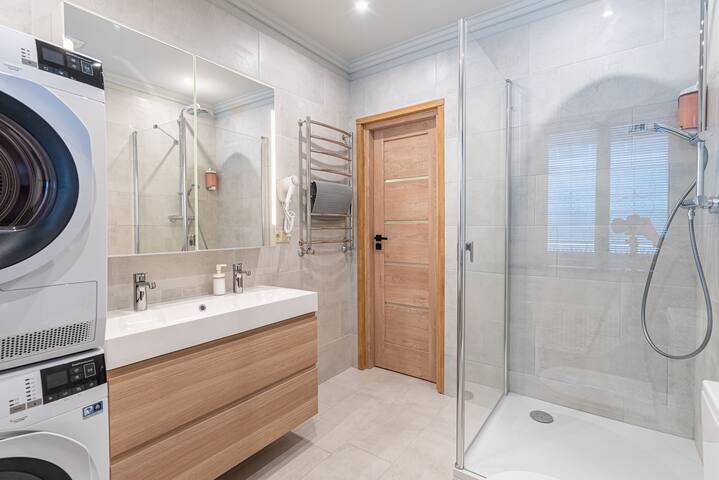 U⓸ Bruny | by Dandelion Apartments & Suites gallery image 3