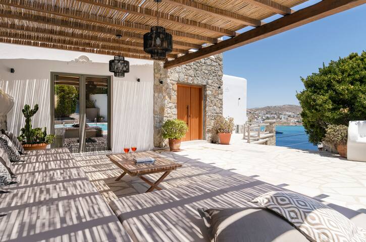 Villa Zen | MG Villas Mykonos gallery image 3
