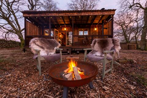 Thorneymire Cabin