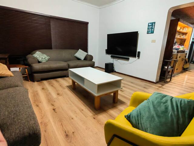 Family home in Panorama gallery image 4