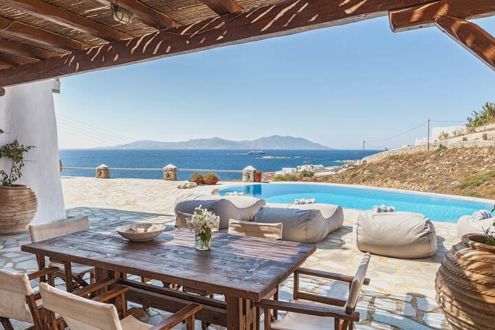 Villa of the Gods. Ideal for 12 guests gallery image 5